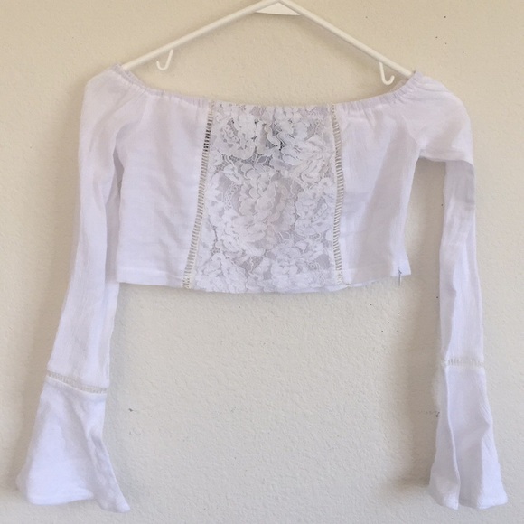 LF white crochet bell sleeve off shoulder crop top - Picture 2 of 10
